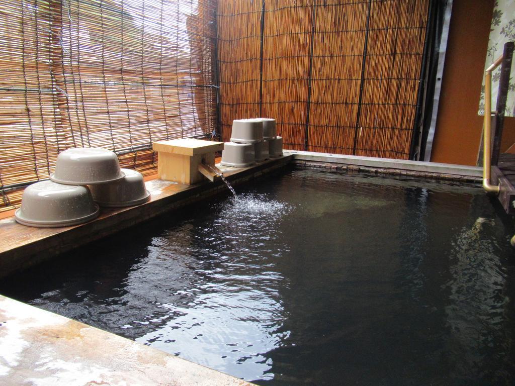 Amagase Onsen Hotel Suikoen Hita Esterno foto