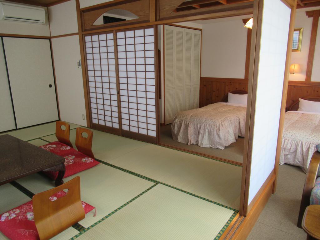 Amagase Onsen Hotel Suikoen Hita Esterno foto